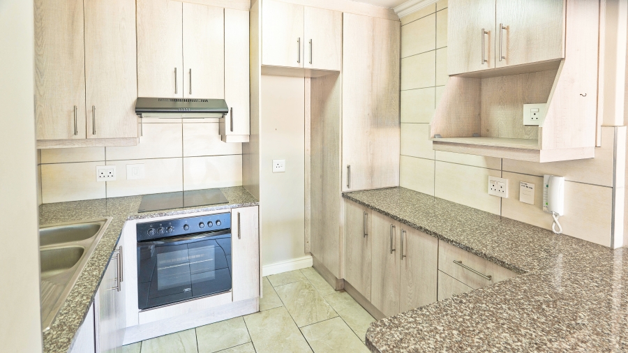 2 Bedroom Property for Sale in Brackenfell South Western Cape